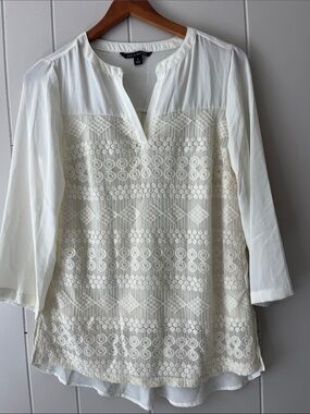Eddie Bauer Cream Lace-Front Tunic Top